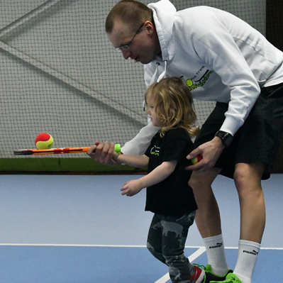 Tennistraining in jeder Altersgruppe